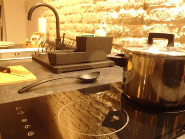 Cozy Rooms - BAÑERA HIDROMASAJE : photo 1 de la chambre suite avec jacuzzi