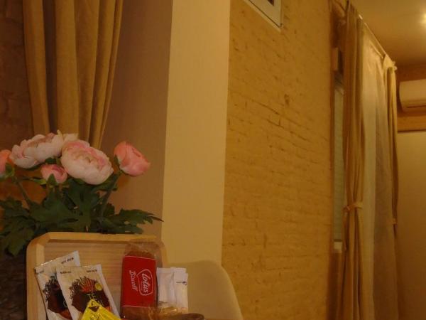 Cozy Rooms - BAÑERA HIDROMASAJE : photo 6 de la chambre suite avec jacuzzi