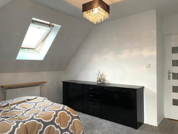 Hostel Wilanów : photo 8 de la chambre chambre double ou lits jumeaux avec balcon