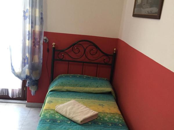 Guest house l'Edera di Gavina apt : photo 3 de la chambre appartement 2 chambres