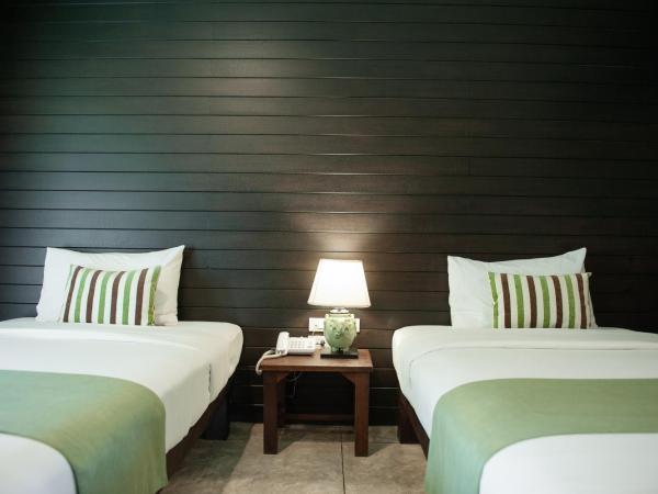 Royal River Kwai Resort and Spa -SHA Extra Plus : photo 2 de la chambre chambre deluxe double ou lits jumeaux