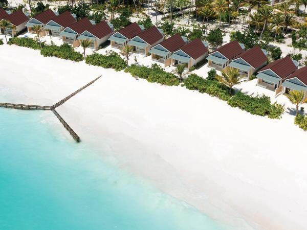 OBLU XPERIENCE Ailafushi - All Inclusive with Free Transfers : photo 4 de la chambre villa de plage