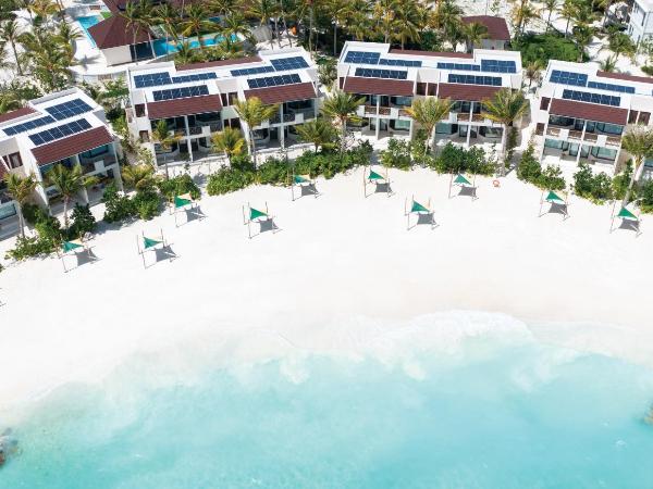 OBLU XPERIENCE Ailafushi - All Inclusive with Free Transfers : photo 5 de la chambre chambre avec vue sur l'océan
