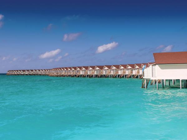 OBLU XPERIENCE Ailafushi - All Inclusive with Free Transfers : photo 5 de la chambre villa sur l'eau