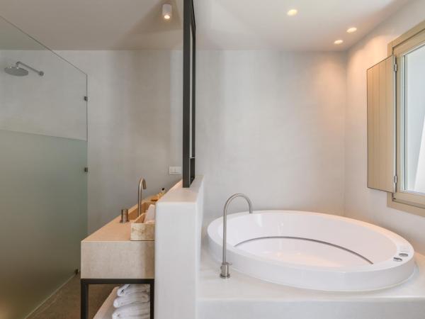 Rochari Hotel : photo 9 de la chambre suite junior