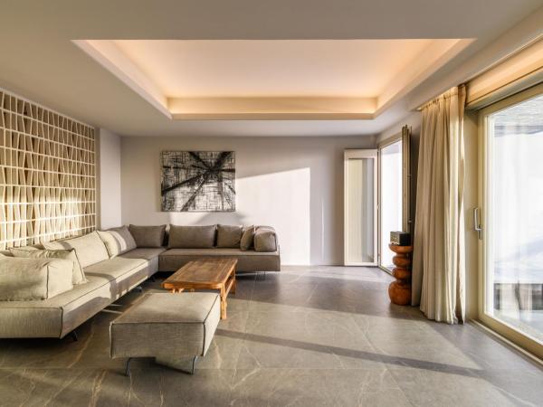 Rochari Hotel : photo 6 de la chambre suite