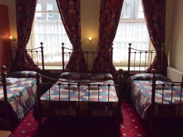 Atlas Guest House : photo 4 de la chambre chambre quadruple