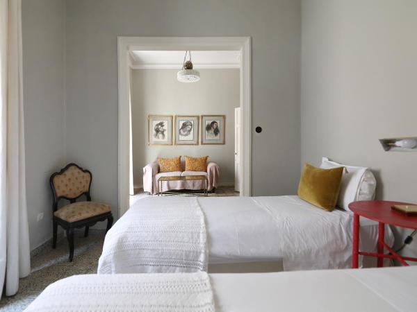 Mimi Calpe : photo 5 de la chambre suite jardin