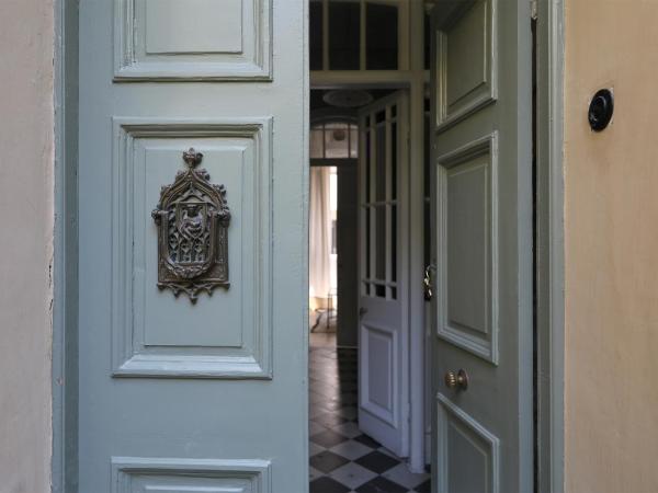 Mimi Calpe : photo 8 de la chambre suite jardin