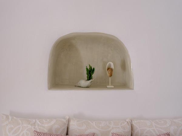 Strogili : photo 2 de la chambre maison troglodyte familiale - vue sur caldeira (2-4 adultes)