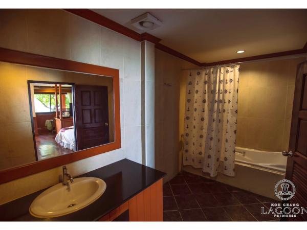 Koh Chang Lagoon Princess : photo 2 de la chambre villa - côté plage