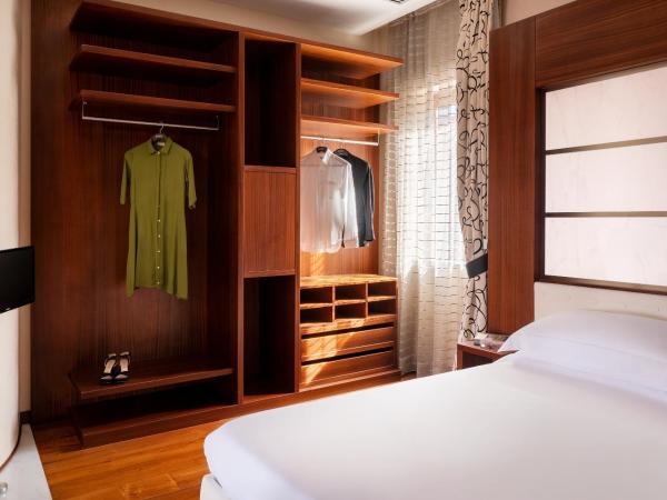 Repubblica Firenze Luxury Apartments | UNA Esperienze : photo 10 de la chambre hébergement décloisonné avec terrasse privée - vue panoramique