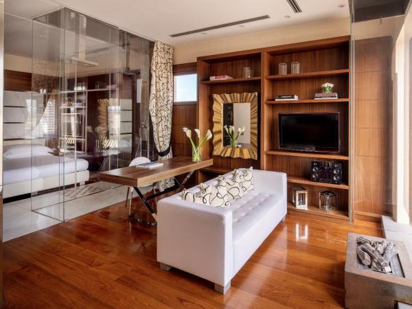 Repubblica Firenze Luxury Apartments | UNA Esperienze : photo 6 de la chambre hébergement décloisonné avec terrasse privée - vue panoramique