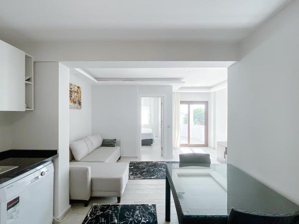 Turgutreis Apart Otel : photo 9 de la chambre appartement - vue sur mer