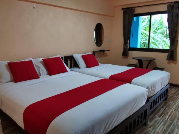 Bankaina : photo 3 de la chambre chambre triple avec balcon