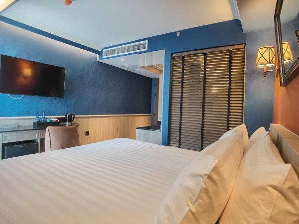 The Coach Hotel Sukhumvit - Asok BTS Bangkok by Compass Hospitality : photo 3 de la chambre hébergement 1st class coach - lit double