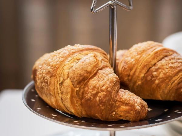 Sovrana Hotel & SPA : photo 7 de la chambre suite junior avec balcon