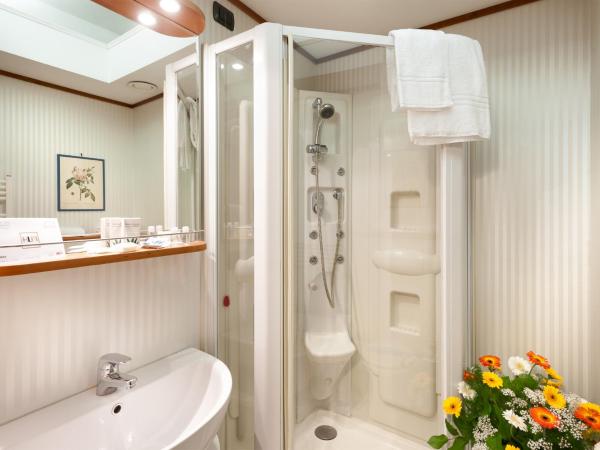 Hotel Lombardia : photo 4 de la chambre chambre simple