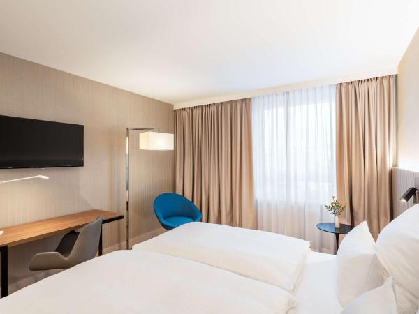 NH Hamburg Altona : photo 3 de la chambre chambre double ou lits jumeaux standard