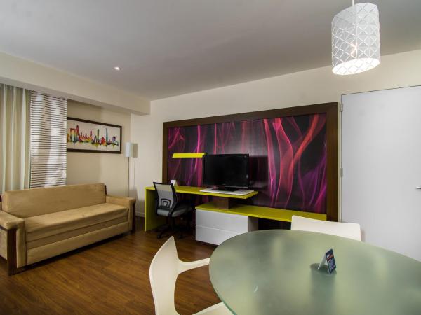 BelAir Business Mexico City WTC, Trademark by Wyndham : photo 6 de la chambre suite 1 lit king-size - non-fumeurs