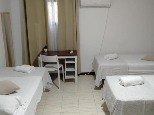 New Hortaleza Coliving : photo 2 de la chambre chambre triple basique avec salle de bains commune
