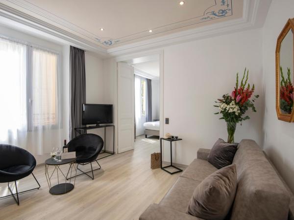 GOLDEN TULIP CANNES HOTEL de PARIS : photo 6 de la chambre suite