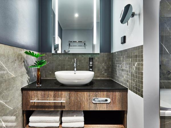 NYX Hotel Warsaw by Leonardo Hotels : photo 10 de la chambre suite