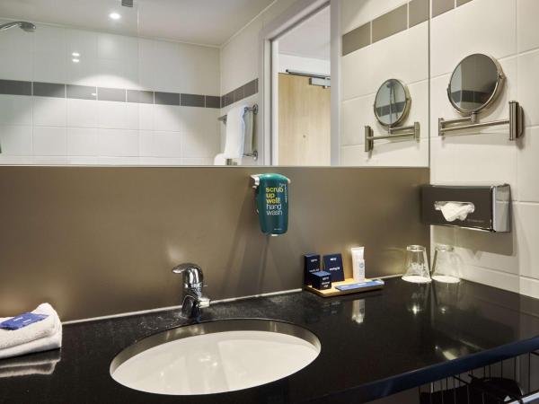 Park Inn by Radisson Liege Airport : photo 5 de la chambre chambre standard