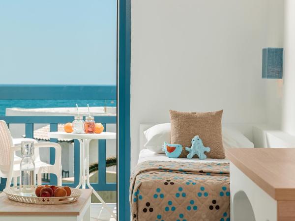 Mitsis Cretan Village : photo 4 de la chambre bungalow - vue sur mer 