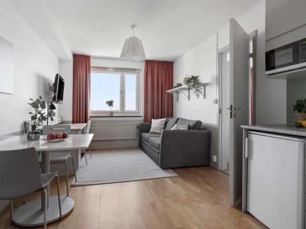 Forenom Aparthotel Stockholm Alvik : photo 3 de la chambre appartement 1 chambre (4 adultes)
