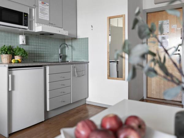 Forenom Aparthotel Stockholm Alvik : photo 8 de la chambre appartement 1 chambre (4 adultes)