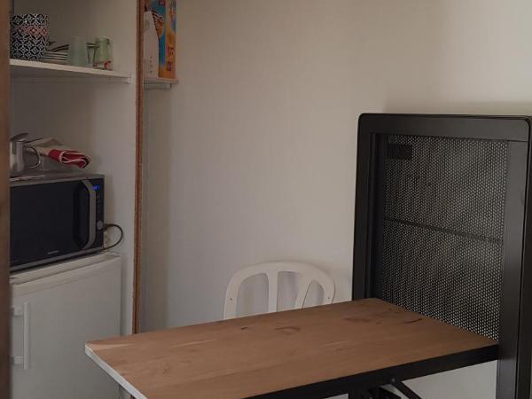 Clos SAN MICHELE- LE PAILLER 2P : photo 1 de la chambre studio