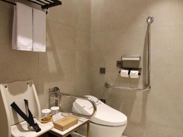 voco Seoul Gangnam, an IHG Hotel : photo 4 de la chambre chambre lit queen-size de luxe pour personnes à mobilité réduite