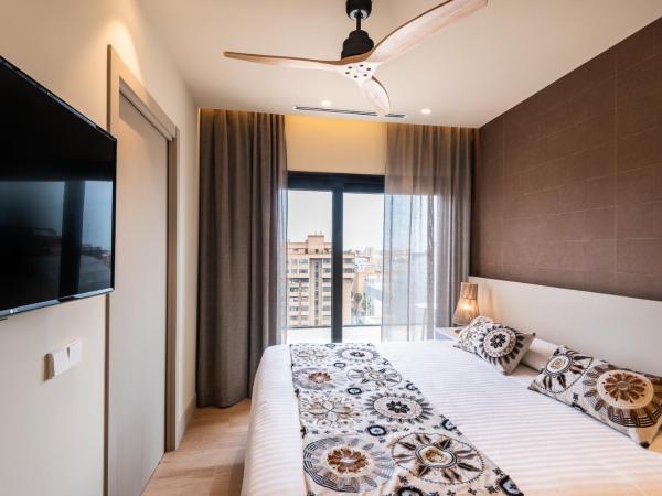 Apartamentos Core Suites Valencia : photo 9 de la chambre appartement avec balcon