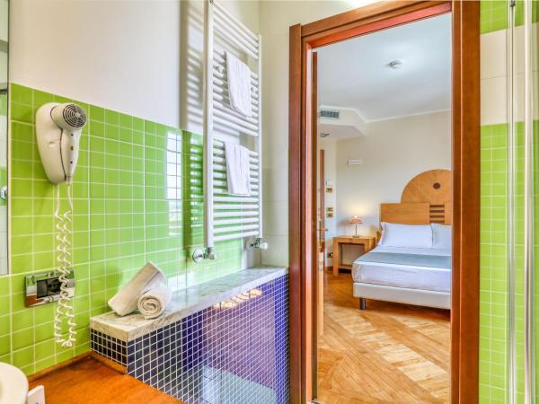 Hotel PentHouse : photo 3 de la chambre chambre double Économique