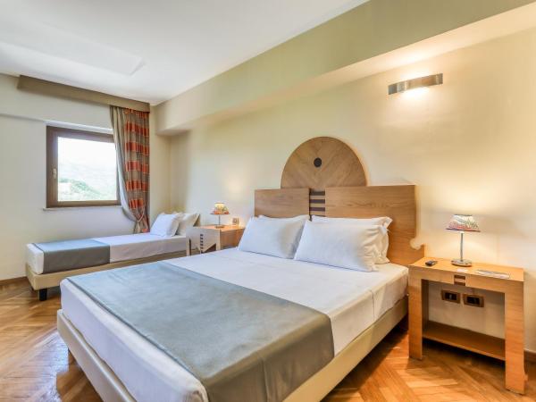 Hotel PentHouse : photo 5 de la chambre chambre triple supérieure