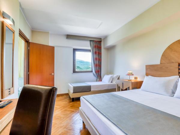 Hotel PentHouse : photo 2 de la chambre chambre triple supérieure