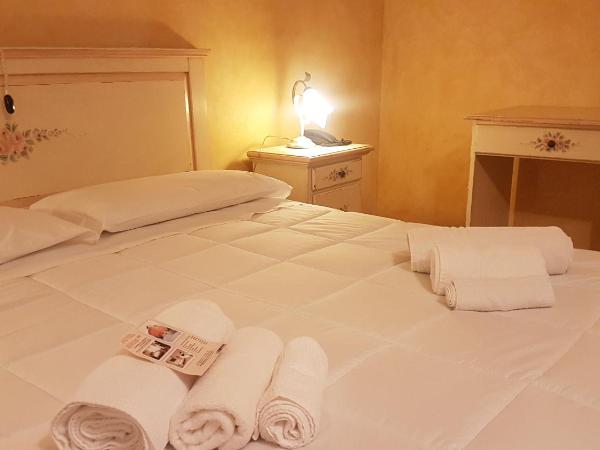 Hotel Siros : photo 8 de la chambre chambre double