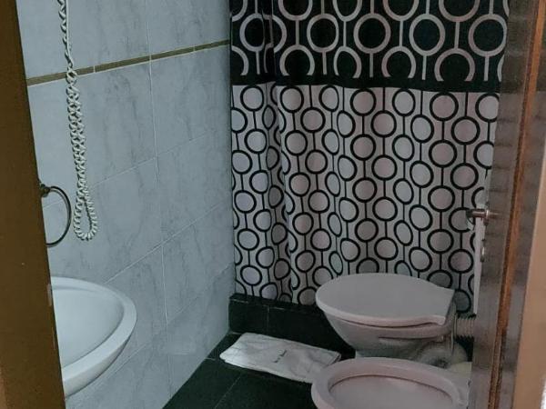 Hotel Quito : photo 4 de la chambre chambre quadruple