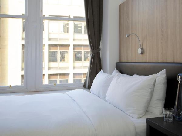 The Z Hotel Glasgow : photo 2 de la chambre chambre lit queen-size