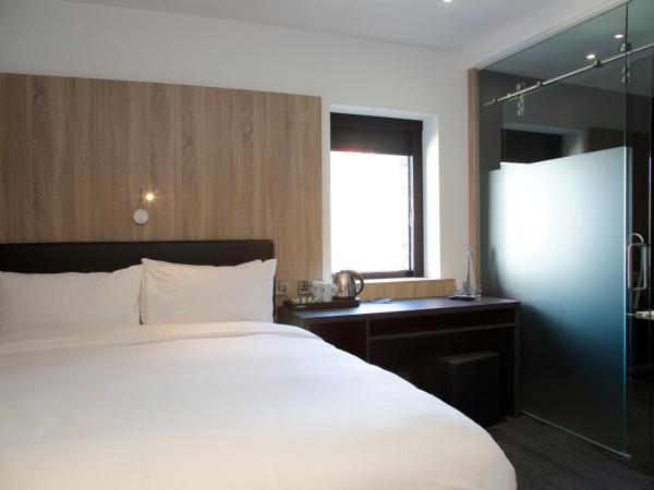 The Z Hotel Glasgow : photo 2 de la chambre chambre lit queen-size - accessible aux personnes à mobilité réduite