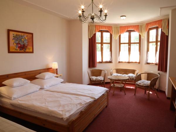 Hajdú Kastély Hotel : photo 5 de la chambre chambre triple supérieure