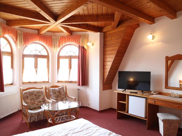 Hajdú Kastély Hotel : photo 2 de la chambre chambre double supérieure