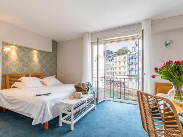 Hôtel De La Vallée : photo 8 de la chambre chambre double supérieure - vue sur mer