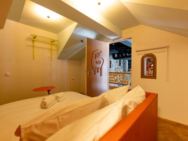 Hotel Not Hotel Rotterdam : photo 5 de la chambre hébergement coucou - À l’Étage