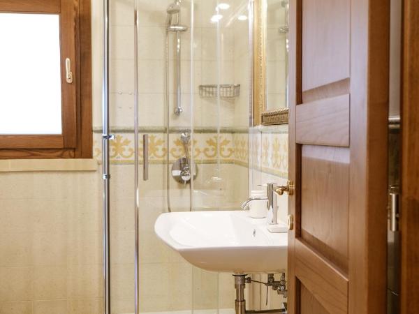 Dimora Archimedea : photo 5 de la chambre chambre quadruple premium