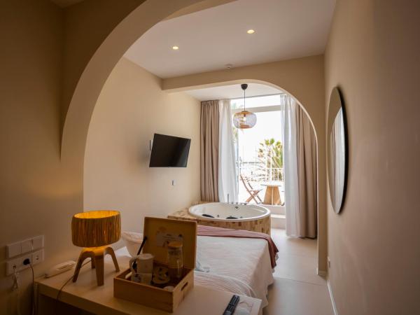 Hotel Sabbia by Gabbeach : photo 3 de la chambre suite junior - vue sur mer