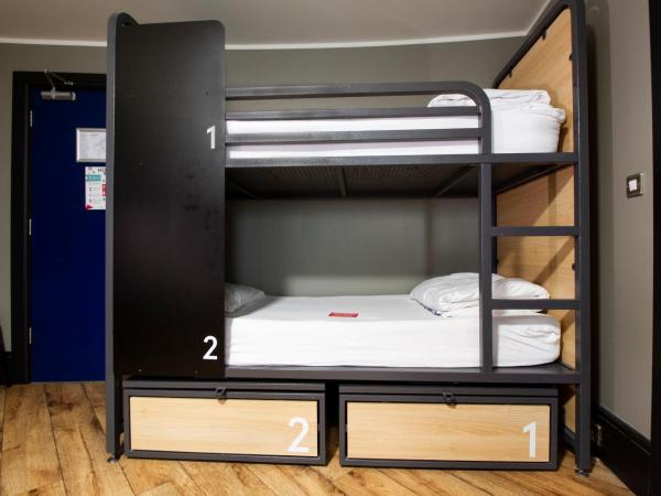 Generator Dublin : photo 1 de la chambre chambre privée avec 4 lits