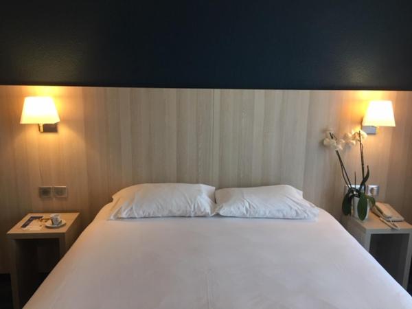 Htel Christina Lourdes : photo 7 de la chambre chambre double ou lits jumeaux