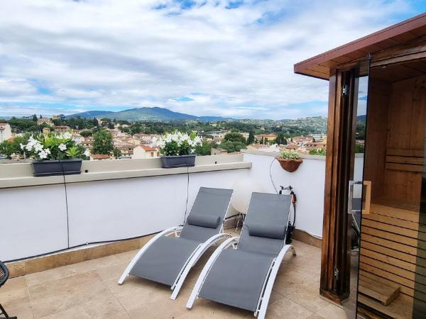 B&B Lorena Suites : photo 2 de la chambre suite junior avec terrasse et sauna privé